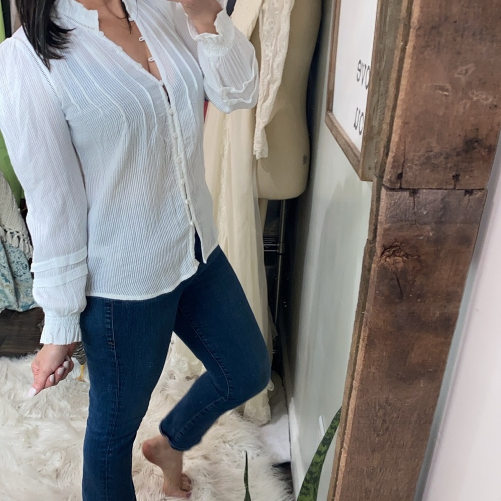 Faherty white top size small - image 5